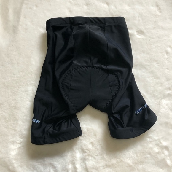 Netti women’s padded cycling shorts size xs, fits like xxs - Picture 2 of 9